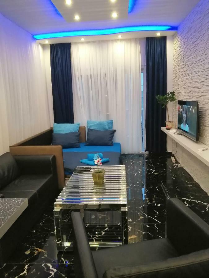 Totani Lux Apartamento Peraía Exterior foto