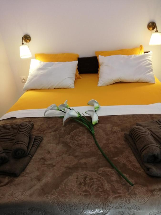 Totani Lux Apartamento Peraía Exterior foto