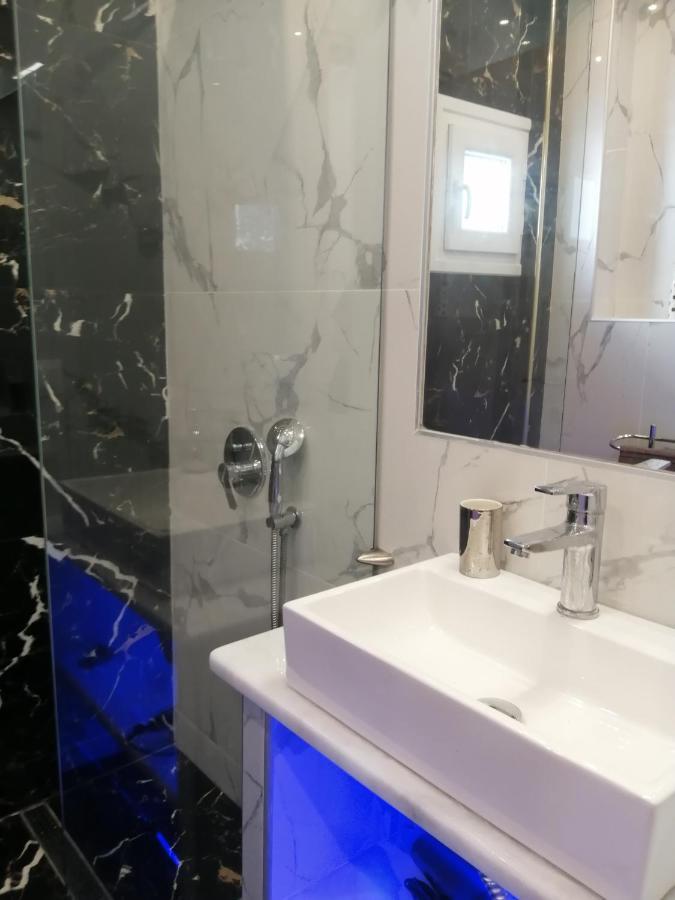 Totani Lux Apartamento Peraía Exterior foto