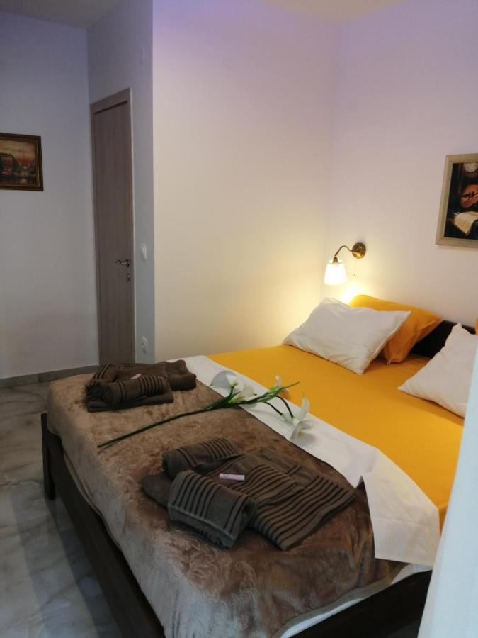 Totani Lux Apartamento Peraía Exterior foto